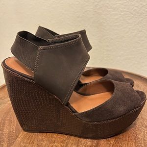 Donald J Pliner Brown Snake Skin Wedges